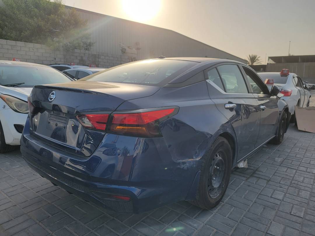 2019 NISSAN ALTIMA — 129865 Miles — Lot C188136 — Main - Marhaba Auctions Used Cars - Image 3