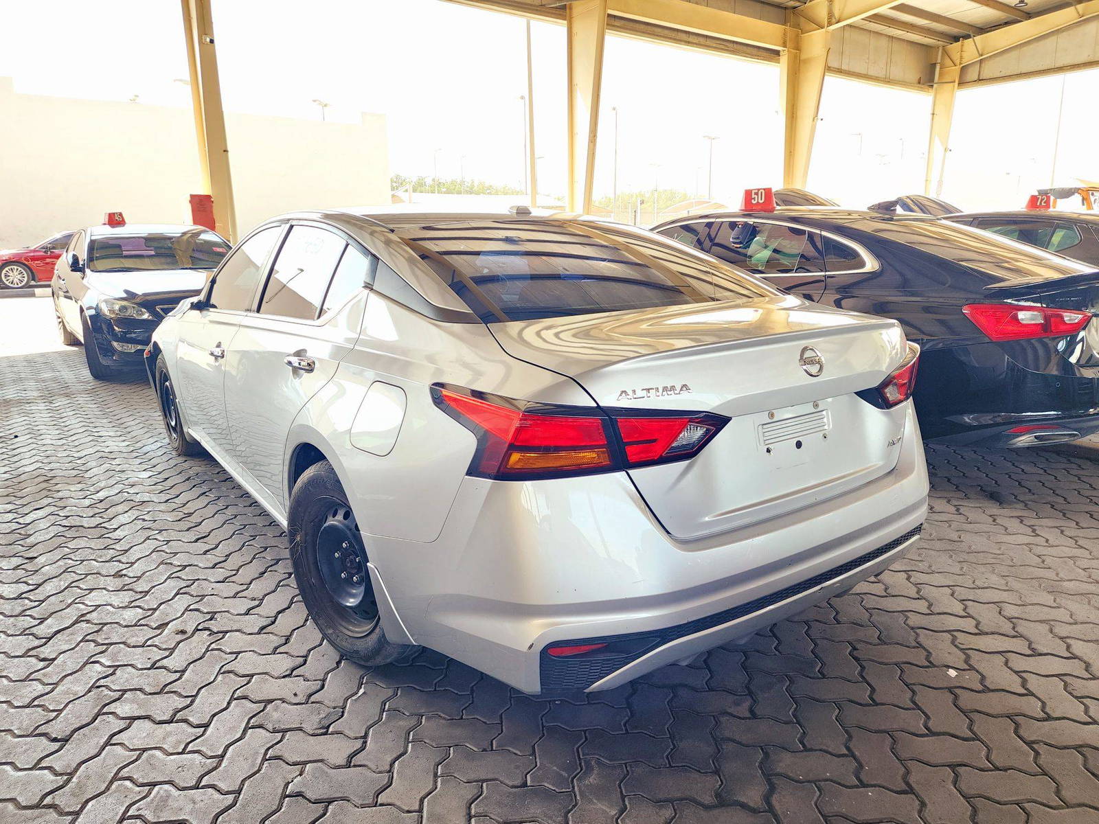 2019 NISSAN ALTIMA — 81468 Miles — Lot 2KC212625 — Souq - Marhaba Auctions Used Cars - Image 5