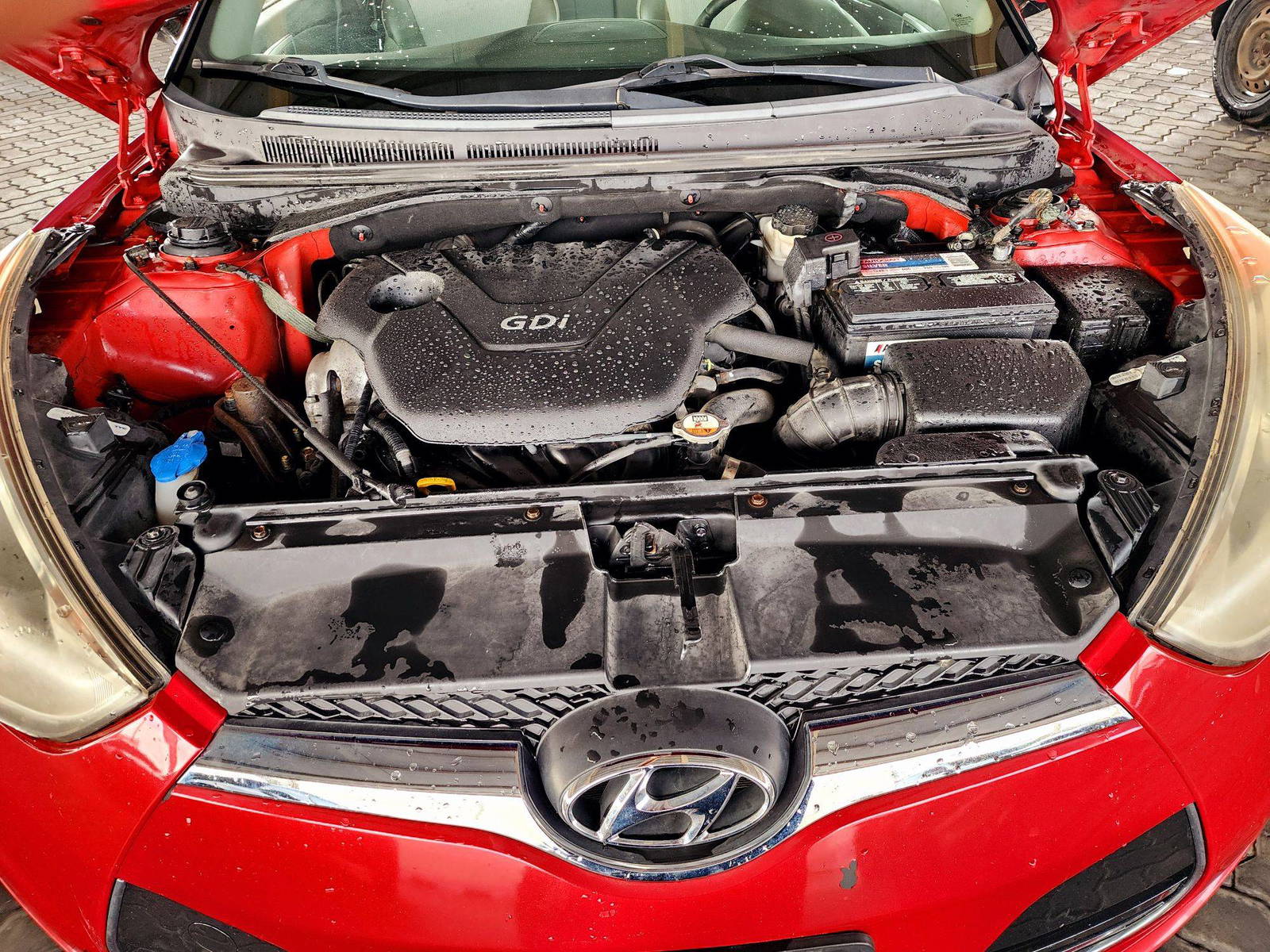 2013 HYUNDAI VELOSTER — 186619 Miles — Lot 39880345 — Souq - Marhaba Auctions Used Cars - Image 12