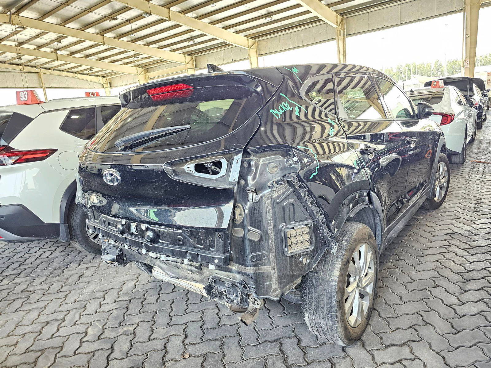 2019 HYUNDAI TUCSON — 143266 Miles — Lot 88734645 — Souq - Marhaba Auctions Used Cars - Image 4