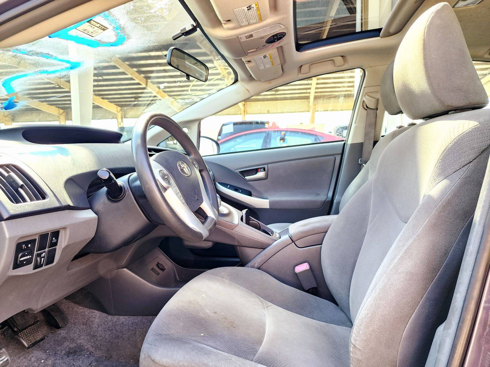 2010 TOYOTA PRIUS — 191471 Miles — Lot 223640 — Souq - Marhaba Auctions Used Cars - Image 9