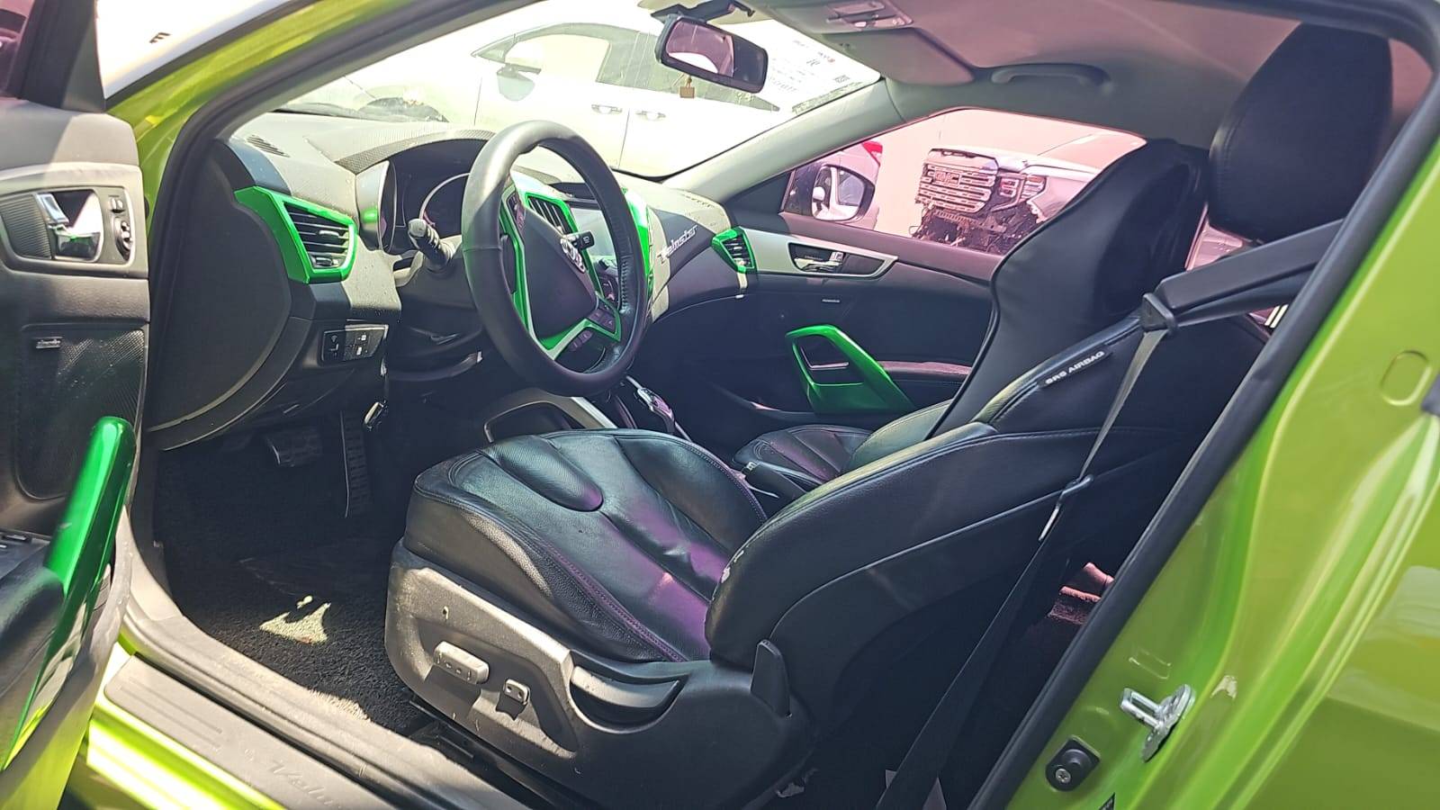 HYUNDAI VELOSTER 2012 - Marhaba Auction Used Cars - Image 6