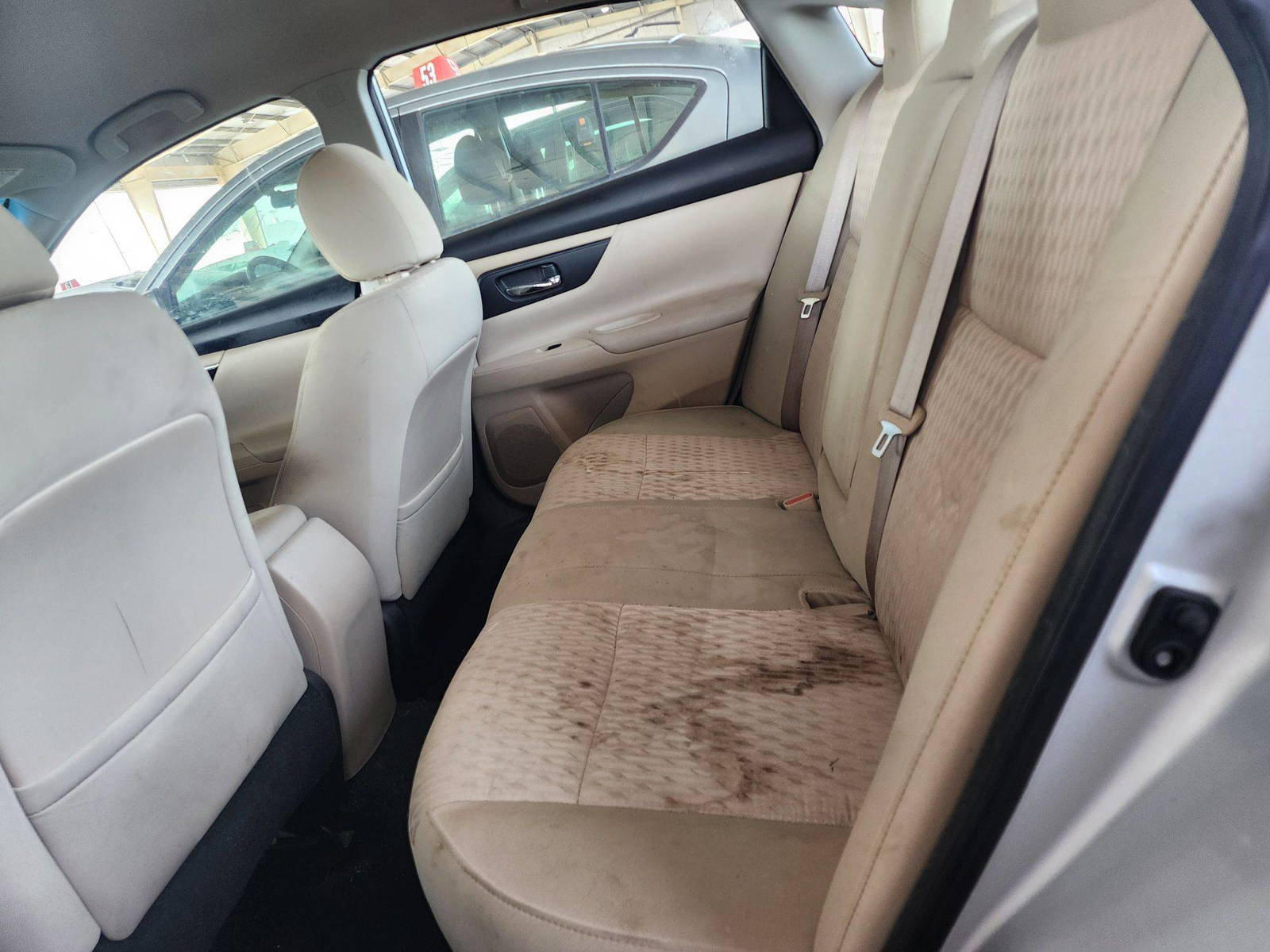 2016 NISSAN ALTIMA — 179168 Miles — Lot 77600543 — Souq - Marhaba Auctions Used Cars - Image 6