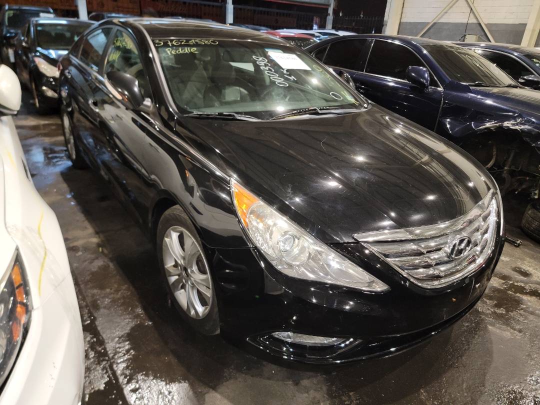 2011 HYUNDAI SONATA — 174861 Miles — Lot 37624580 - Marhaba Auctions Used Cars - Image 6