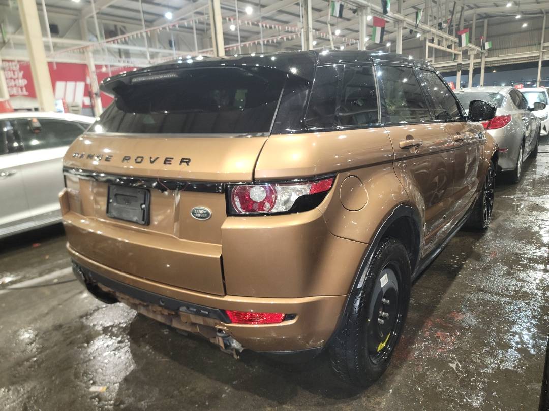2015 LAND ROVER RANGE ROVER EVOQUE — 122594 Miles — Lot 61532613 - Marhaba Auctions Used Cars - Image 4