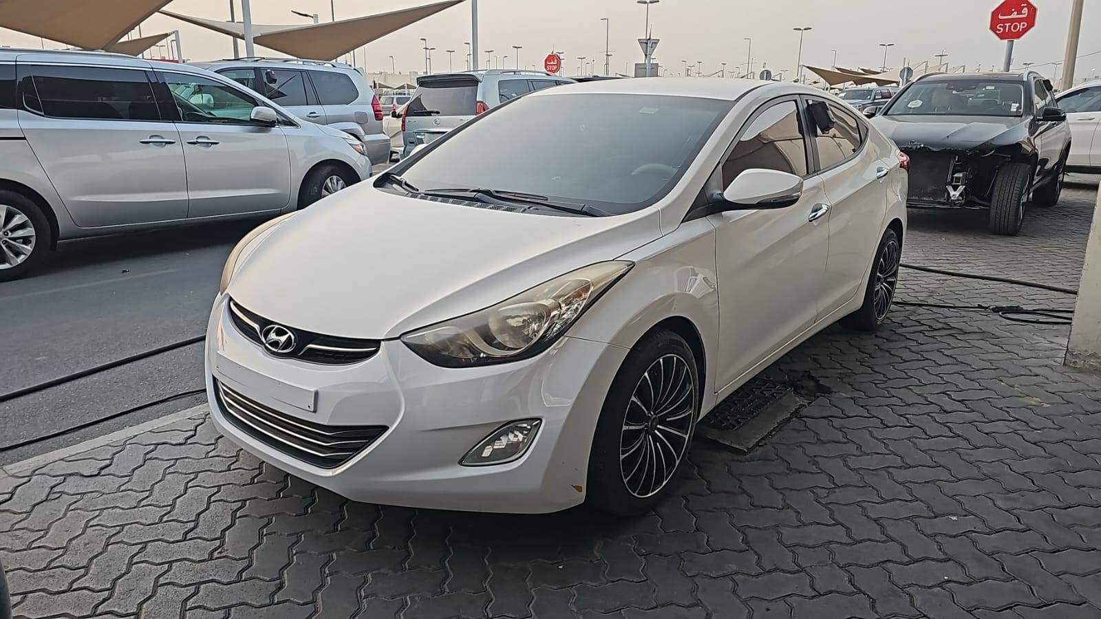 HYUNDAI AVANTE 2012 - Marhaba Auction Used Cars - Image 4