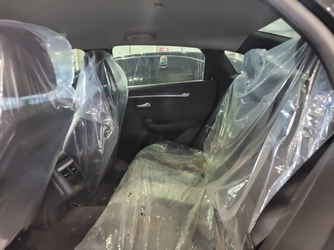 2019 CHEVROLET IMPALA — 126179 Miles — Lot KU123706 — Main - Marhaba Auctions Used Cars - Image 7