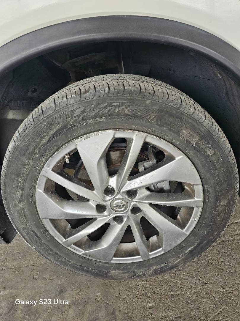 2015 NISSAN ROGUE — 126965 Miles — Lot 8FC845713 — Main - Marhaba Auctions Used Cars - Image 5