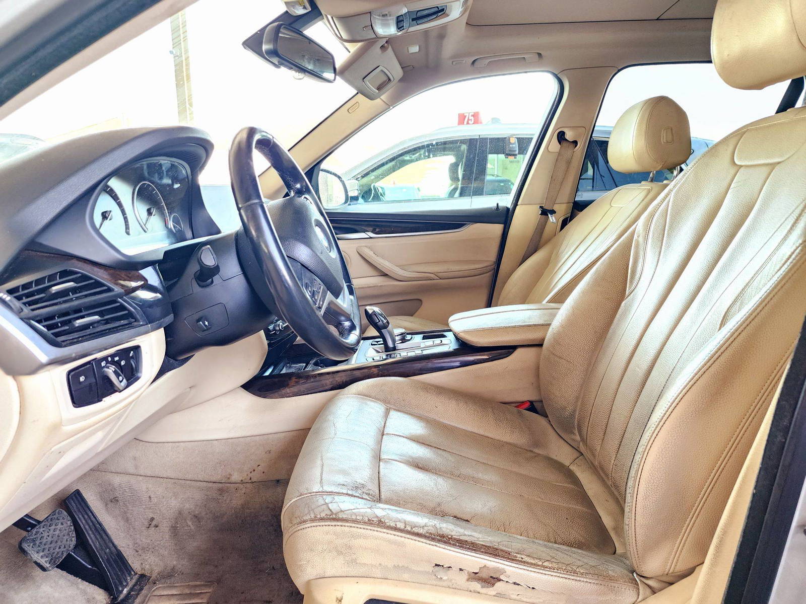 2015 BMW X5 XDRIVE35I — 152812 Miles — Lot 0P11944 — Souq - Marhaba Auctions Used Cars - Image 9