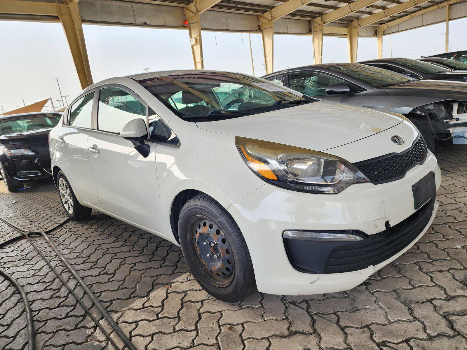 2016 KIA RIO — 174106 Miles — Lot 39637311 — Souq - Marhaba Auctions Used Cars - Image 4