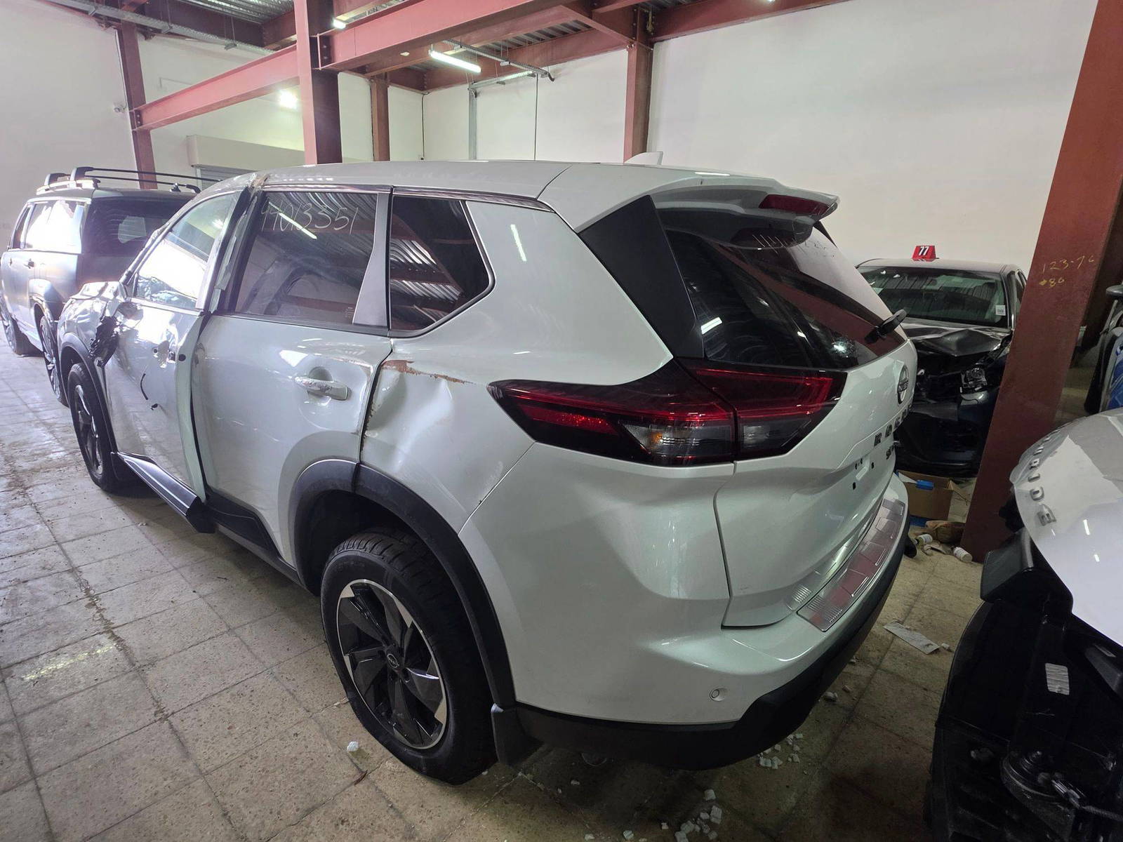 NISSAN ROGUE 2024 - Marhaba Auction Used Cars - Image 4