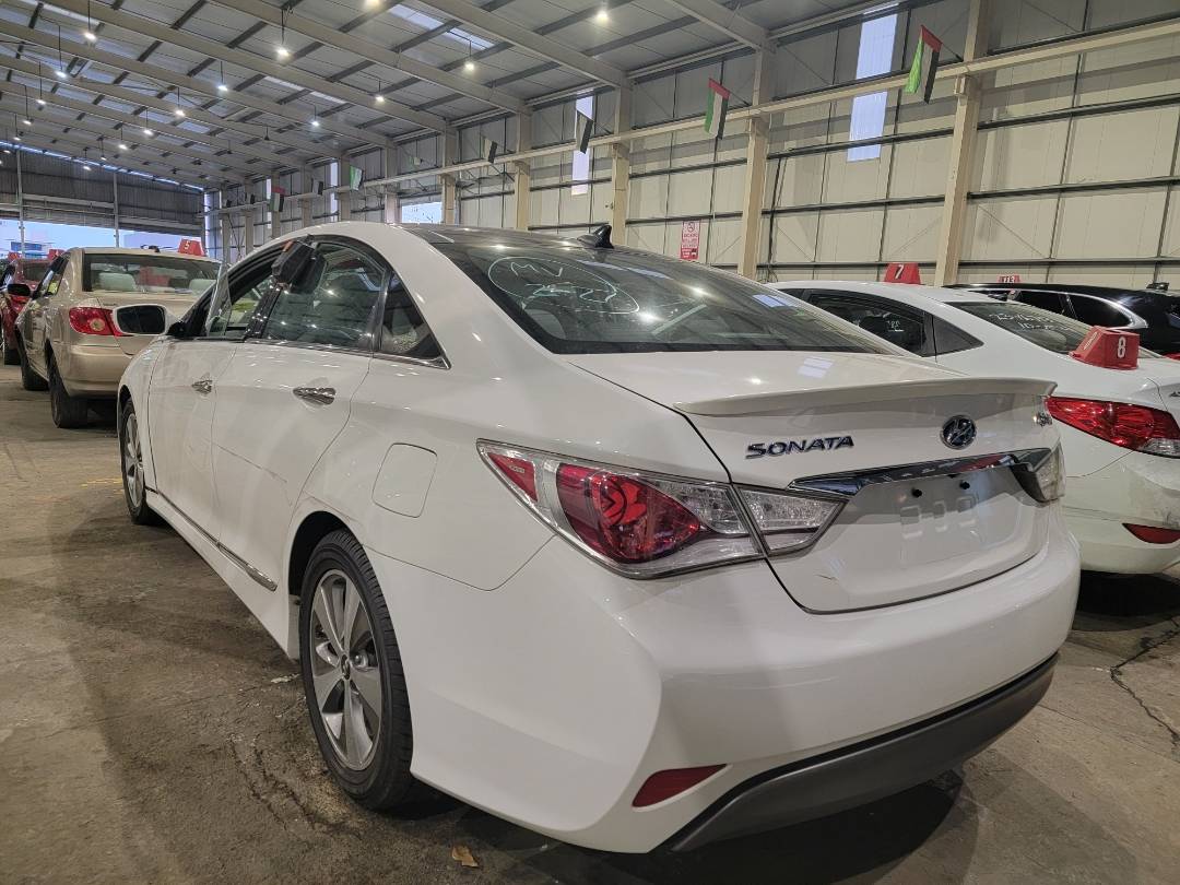 2011 HYUNDAI SONATA — 124808 Miles — Lot 38793037 — Main - Marhaba Auctions Used Cars - Image 3