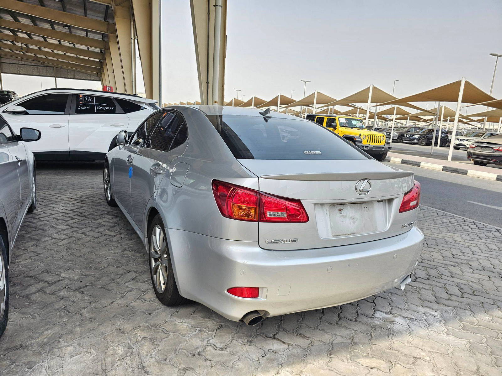 2007 LEXUS IS 250 — 243987 KM — Lot 030760 — Ind. 12 - Marhaba Auctions Used Cars - Image 5