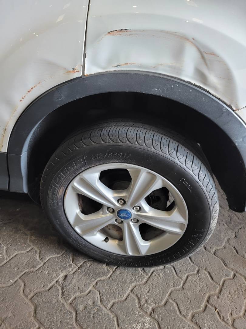 2013 FORD ESCAPE — 230501 Miles — Lot 18966 — Main - Marhaba Auctions Used Cars - Image 9