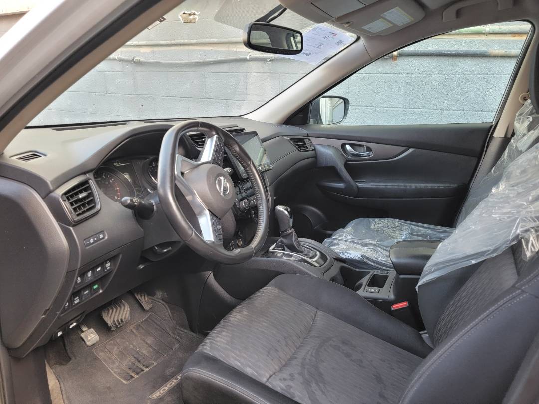 2017 NISSAN ROGUE — 108327 Miles — Lot 1HW012507 — Main - Marhaba Auctions Used Cars - Image 6