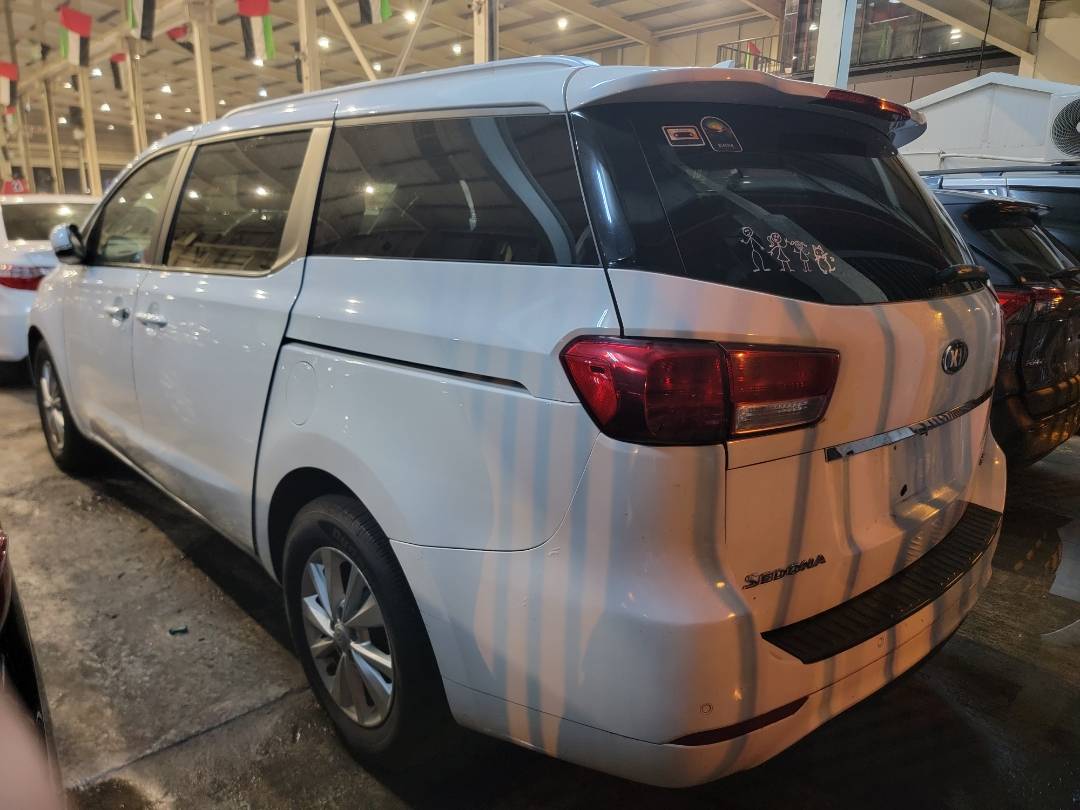 2015 KIA SEDONA — 173861 Miles — Lot 68681143 - Marhaba Auctions Used Cars - Image 11