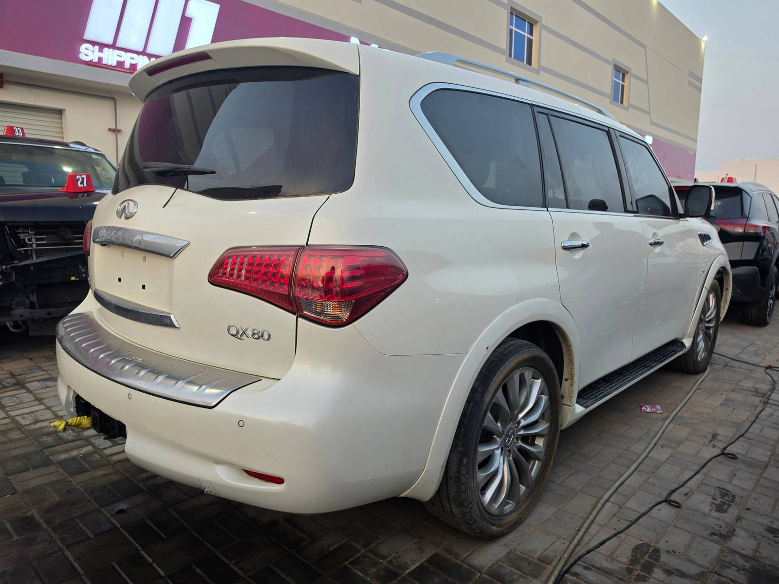 2017 INFINITI QX80 — 224764 Miles — Lot 83334364 - Marhaba Auctions Used Cars - Image 5