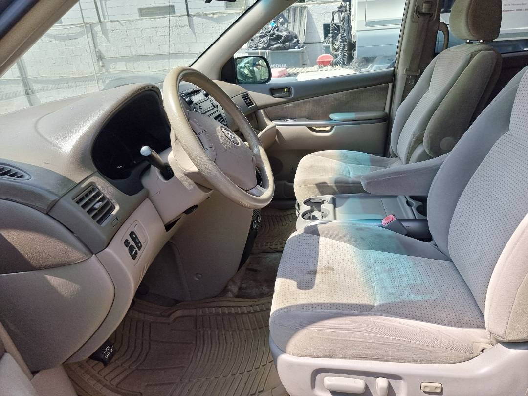 2008 TOYOTA SIENNA — 211578 Miles — Lot 214587 — Main - Marhaba Auctions Used Cars - Image 6