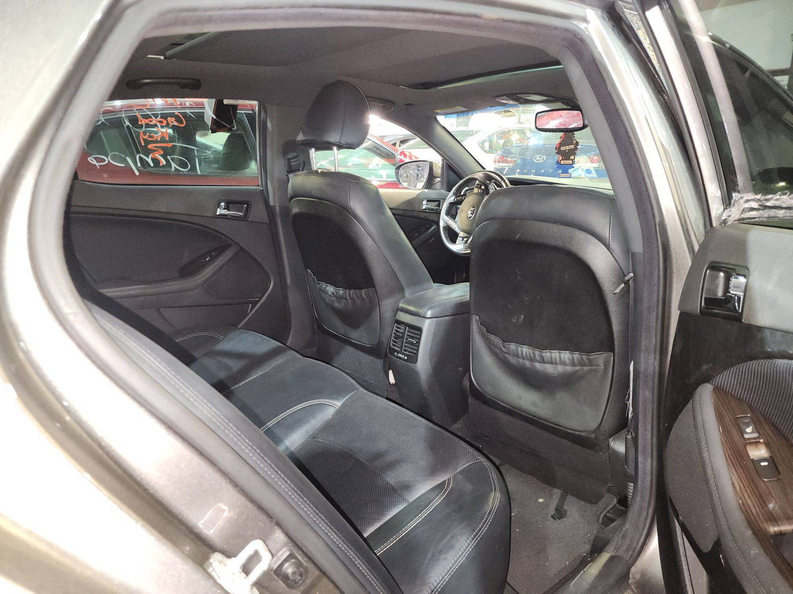 2013 KIA OPTIMA — 134165 Miles — Lot 2364073 — Souq - Marhaba Auctions Used Cars - Image 7