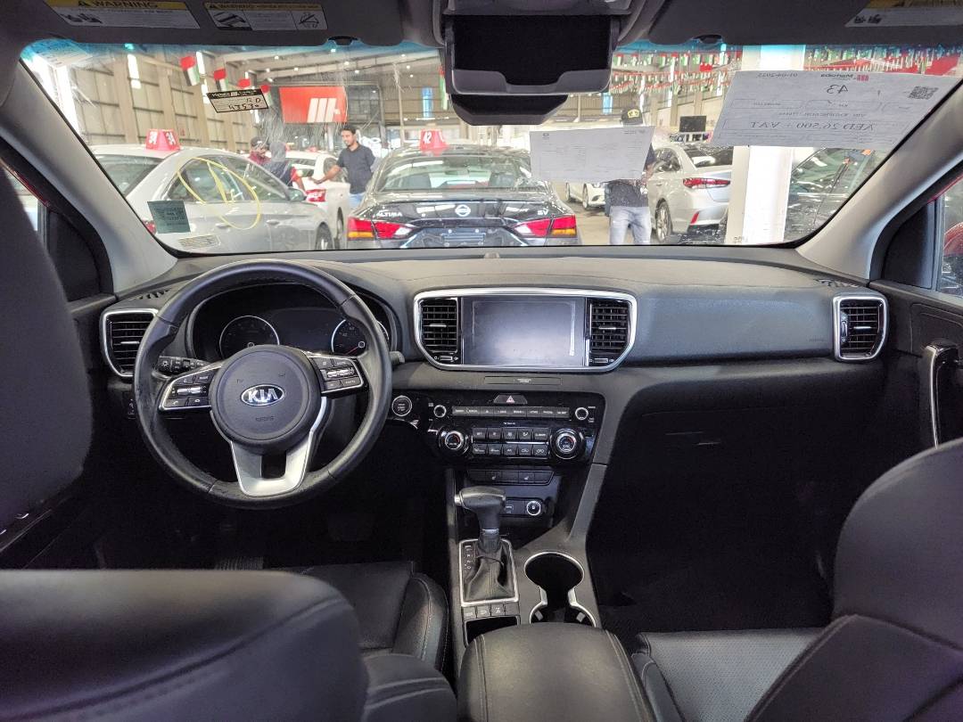 2020 KIA SPORTAGE — 43530 Miles — Lot 756884 — Souq - Marhaba Auctions Used Cars - Image 7