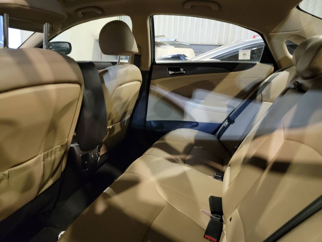 2013 HYUNDAI SONATA — 102900 Miles — Lot DA067271 — Main - Marhaba Auctions Used Cars - Image 6
