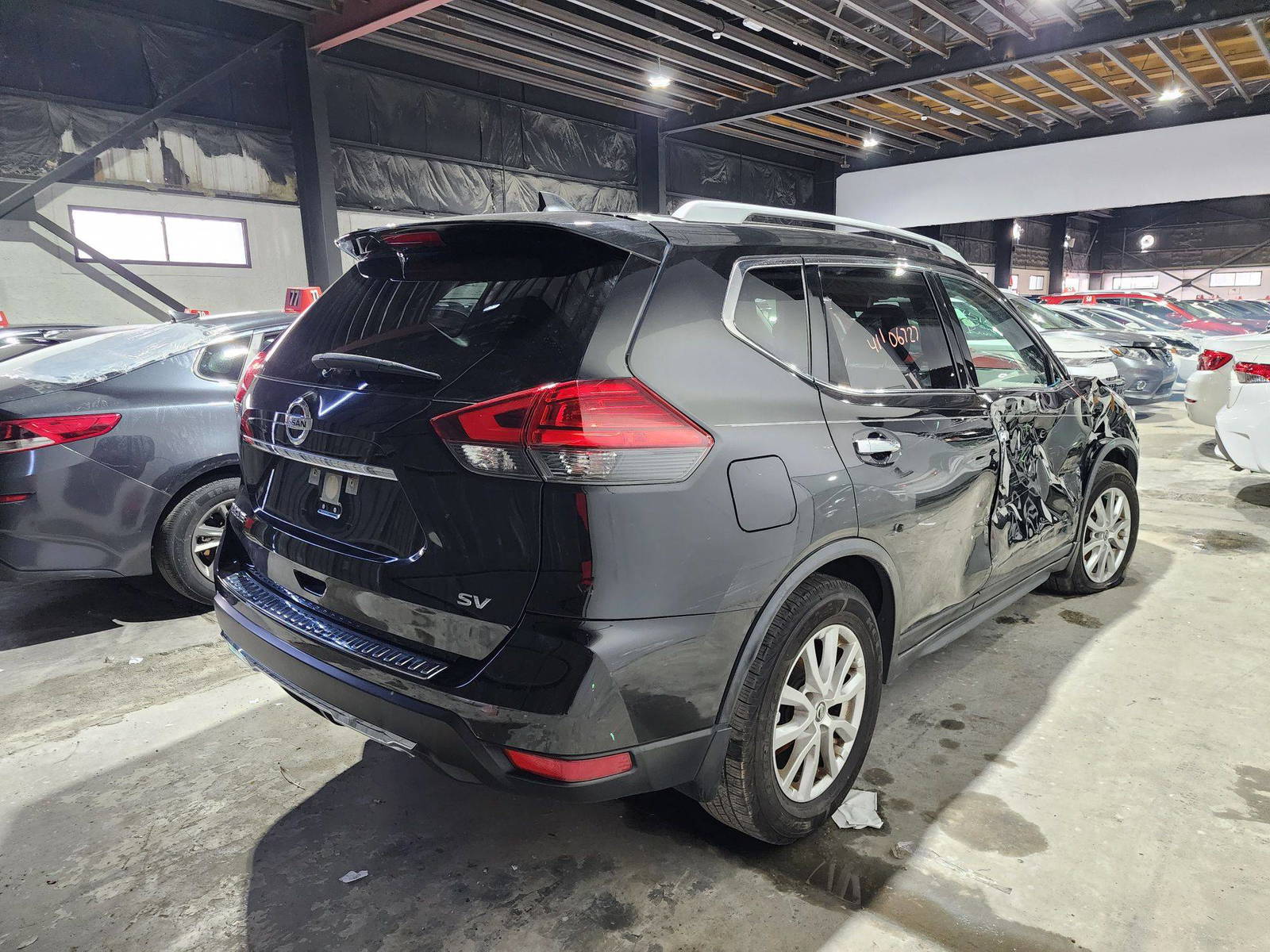 2017 NISSAN ROGUE — 137048 Miles — Lot 136343 — Al Quoz - Marhaba Auctions Used Cars - Image 6