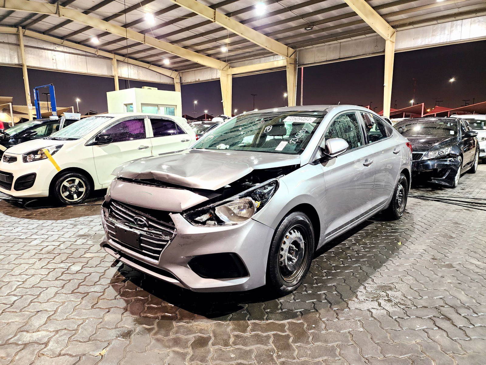 2021 HYUNDAI ACCENT — 154154 Miles — Lot 72509464 — Souq - Marhaba Auctions Used Cars - Image 5