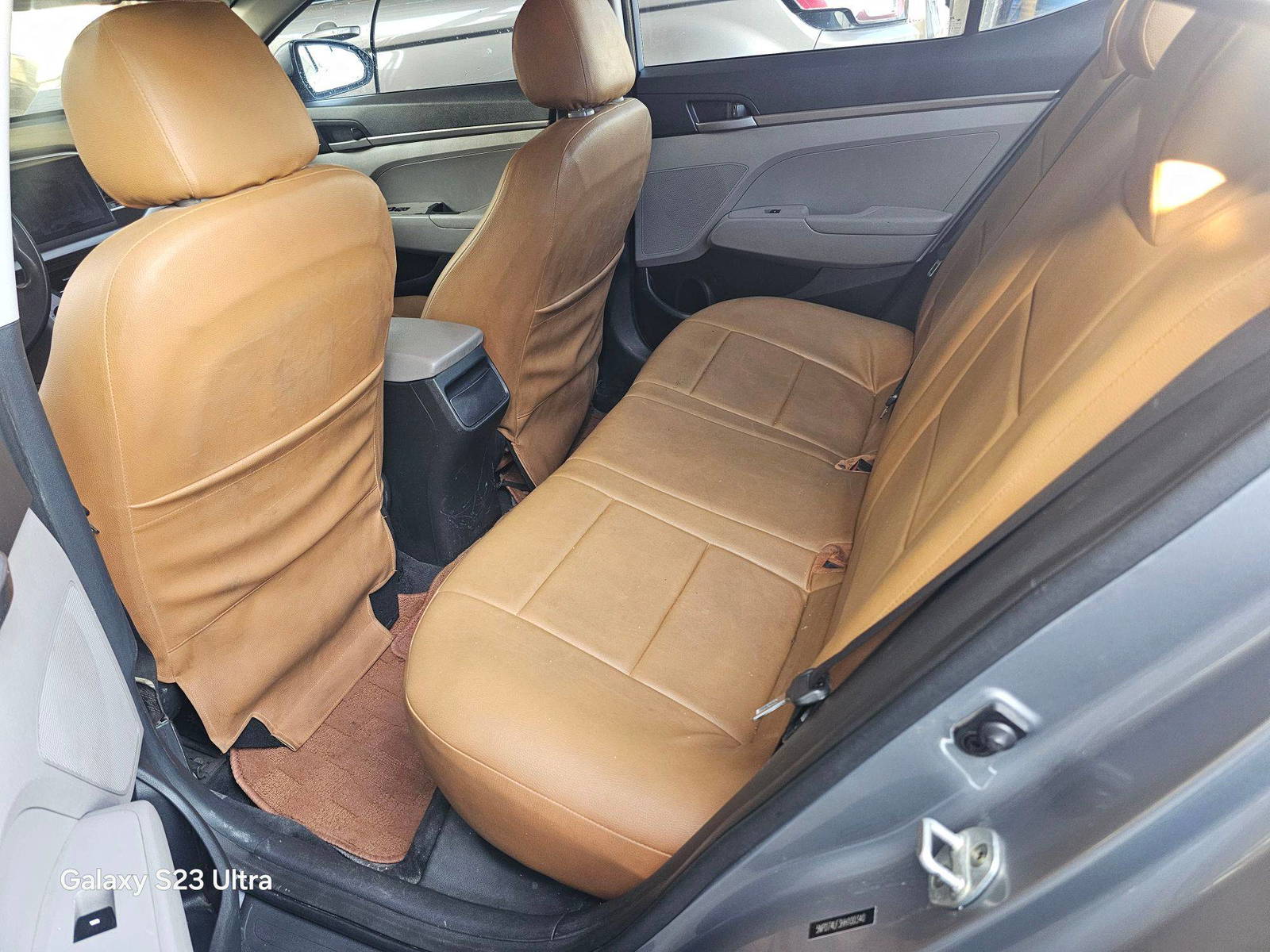 HYUNDAI ELANTRA 2017 - Marhaba Auction Used Cars - Image 9