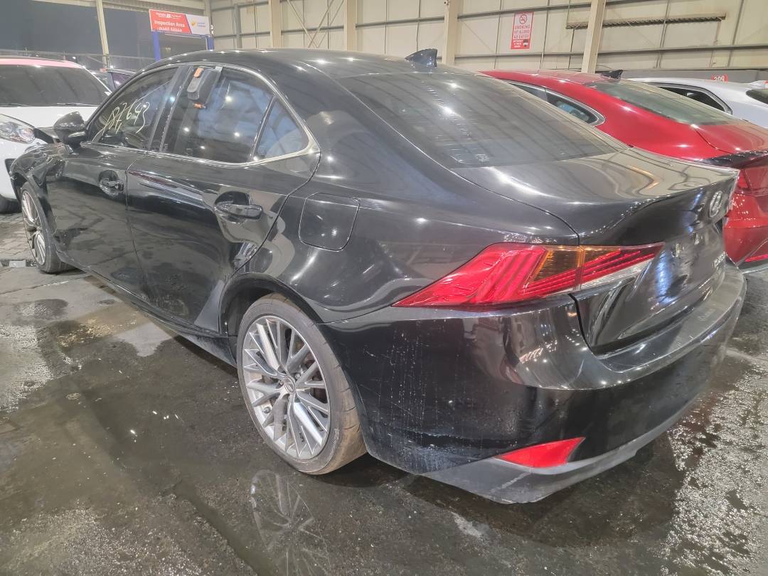 2017 LEXUS IS 200T — 187643 Miles — Lot H5050941 — Main - Marhaba Auctions Used Cars - Image 6
