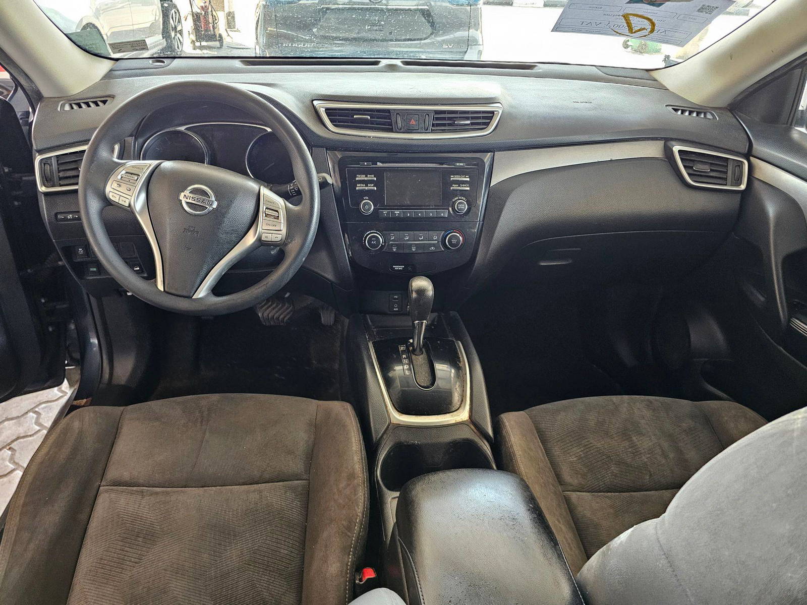 NISSAN ROGUE 2015 - Marhaba Auction Used Cars - Image 6