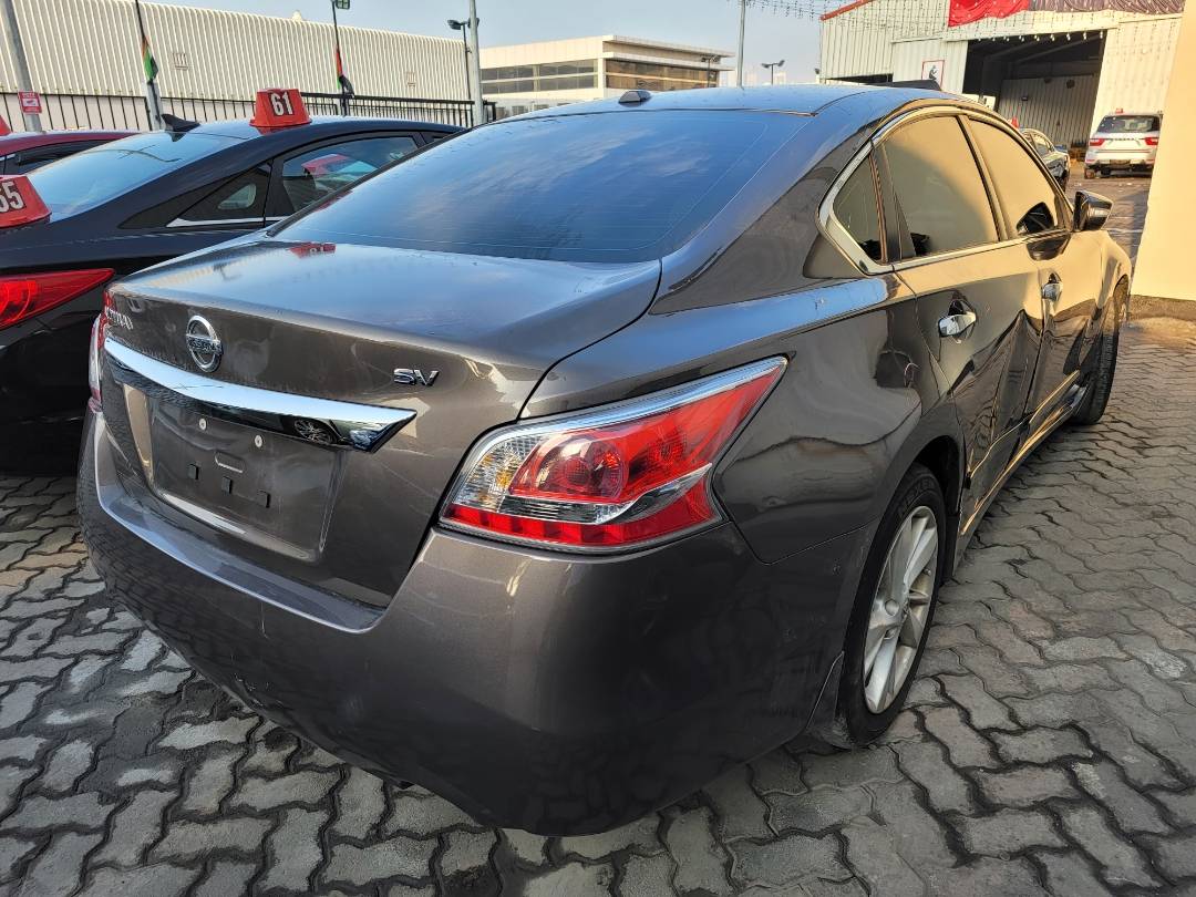 2015 NISSAN ALTIMA — 106898 Miles — Lot 64891563 - Marhaba Auctions Used Cars - Image 4
