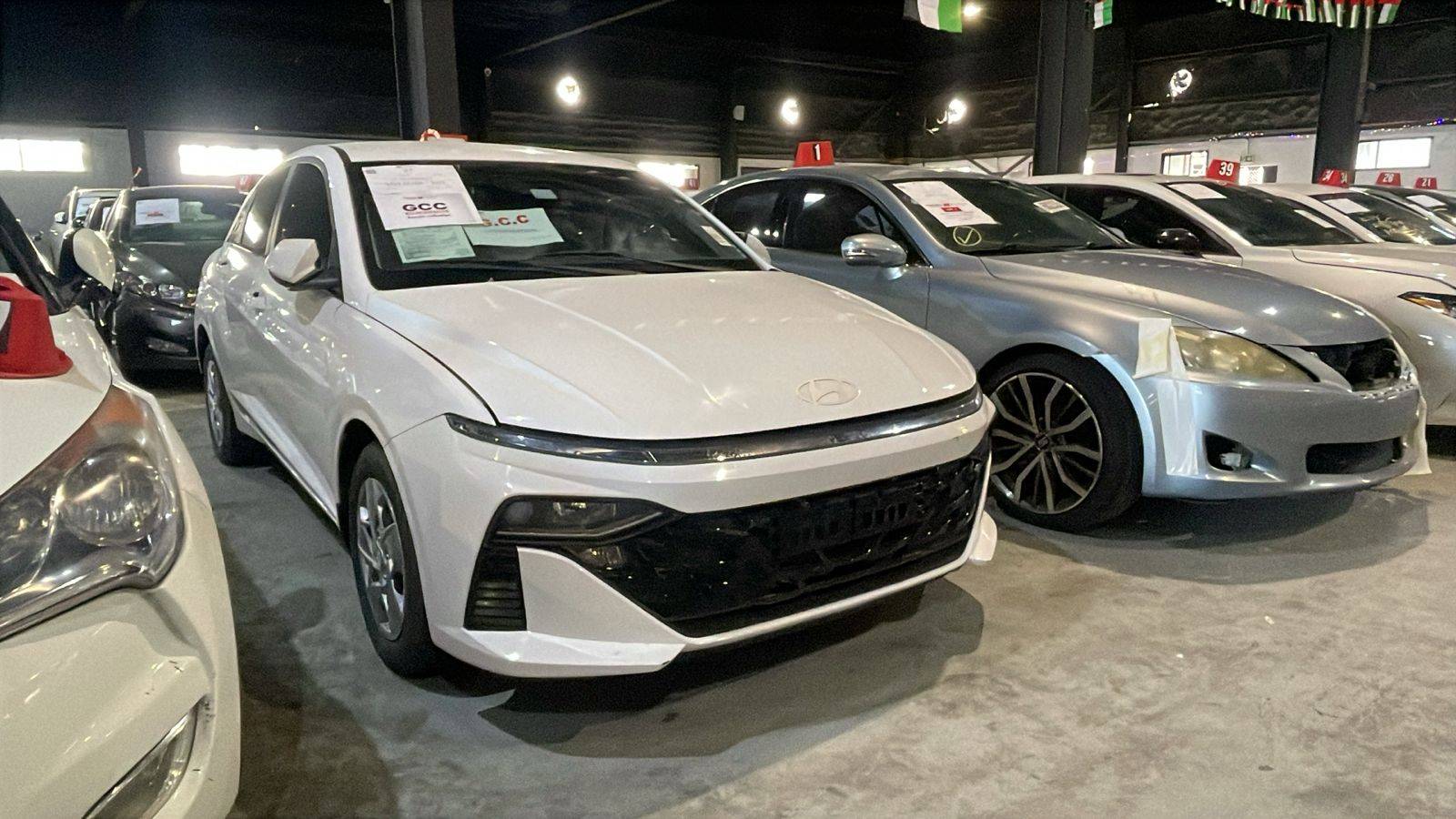 2024 HYUNDAI ACCENT — 14238 KM — Lot 043435 — Al Quoz - Marhaba Auctions Used Cars - Image 4