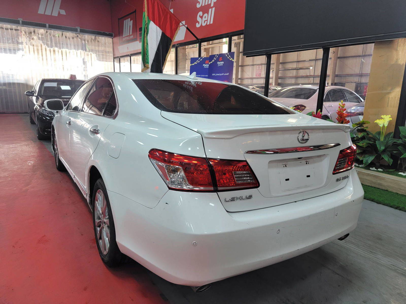 2010 LEXUS ES 350 — 173635 Miles — Lot 92107215 — Main - Marhaba Auctions Used Cars - Image 6