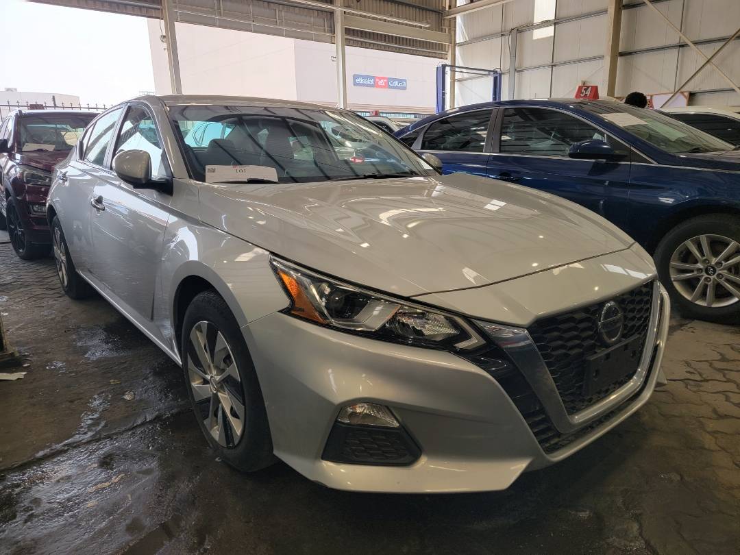 2019 NISSAN ALTIMA — 77916 Miles — Lot 37361 — Main - Marhaba Auctions Used Cars - Image 5