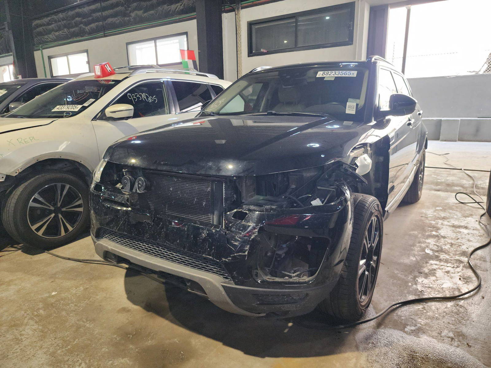 2017 LAND ROVER RANGE ROVER EVOQUE SE — 108872 Miles — Lot 88233565 — Ind. 12 - Marhaba Auctions Used Cars - Image 3