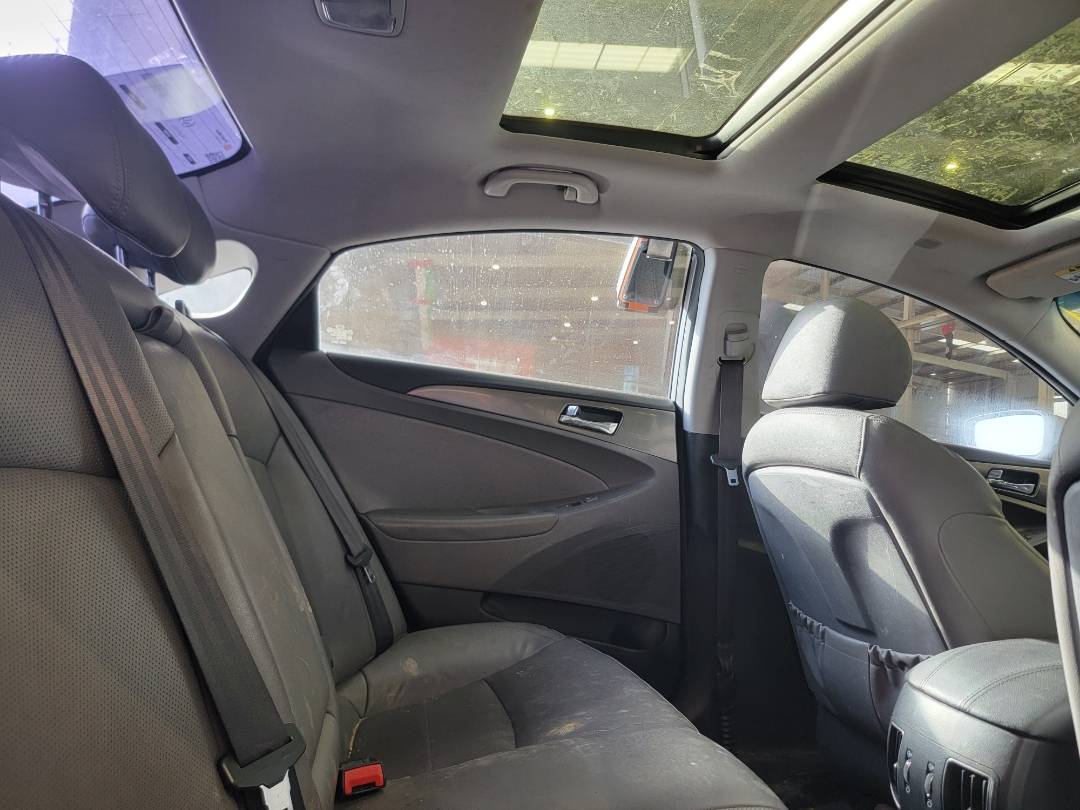2012 HYUNDAI SONATA — 142518 Miles — Lot 38824444 - Marhaba Auctions Used Cars - Image 5