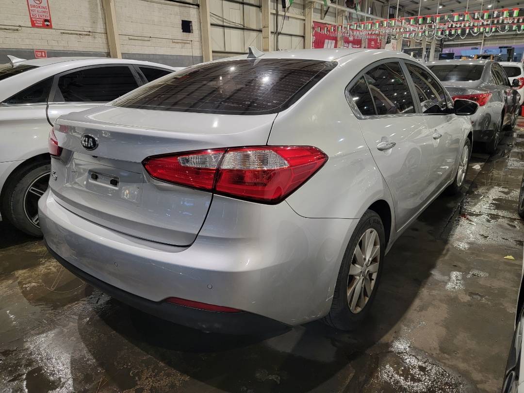 2014 KIA K3 — 107768 KM — Lot 852483 — Main - Marhaba Auctions Used Cars - Image 5
