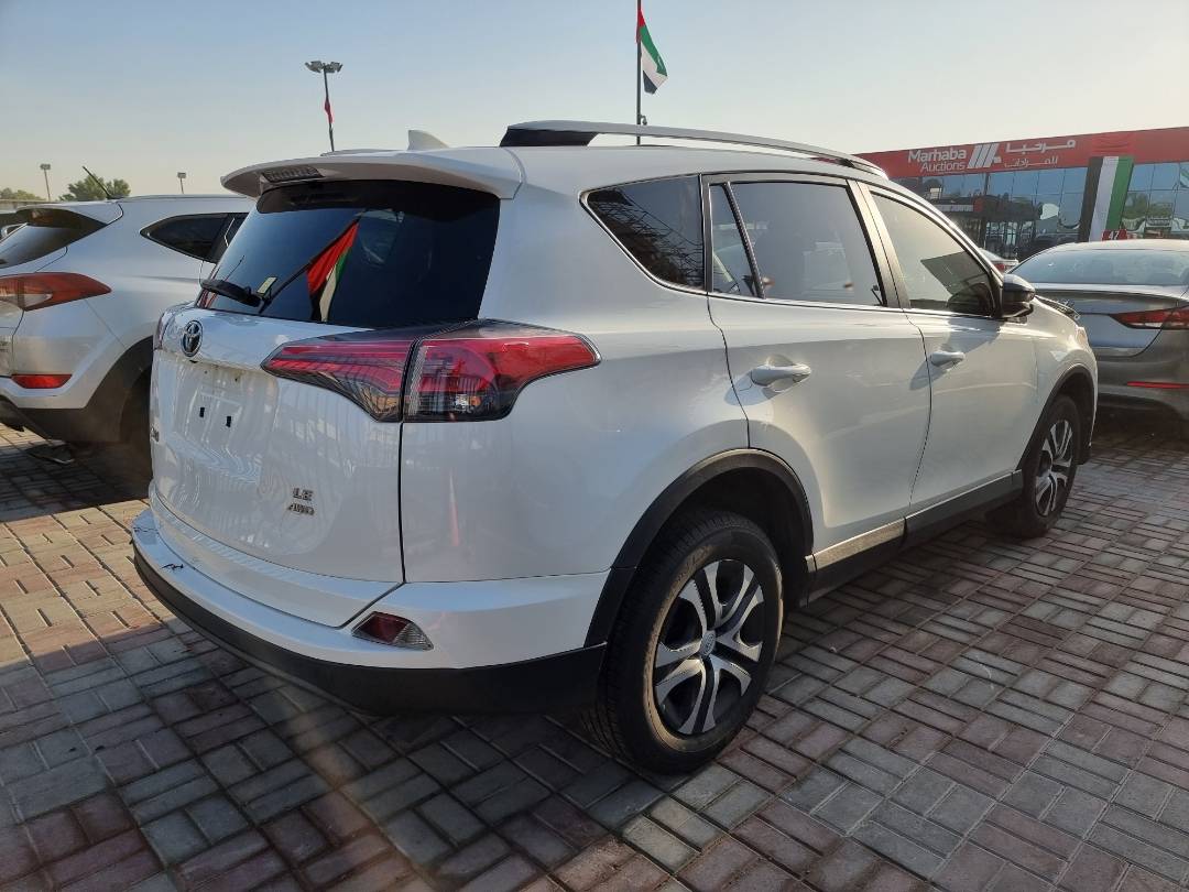 2018 TOYOTA RAV4 — 107717 Miles — Lot 125487 — Main - Marhaba Auctions Used Cars - Image 5