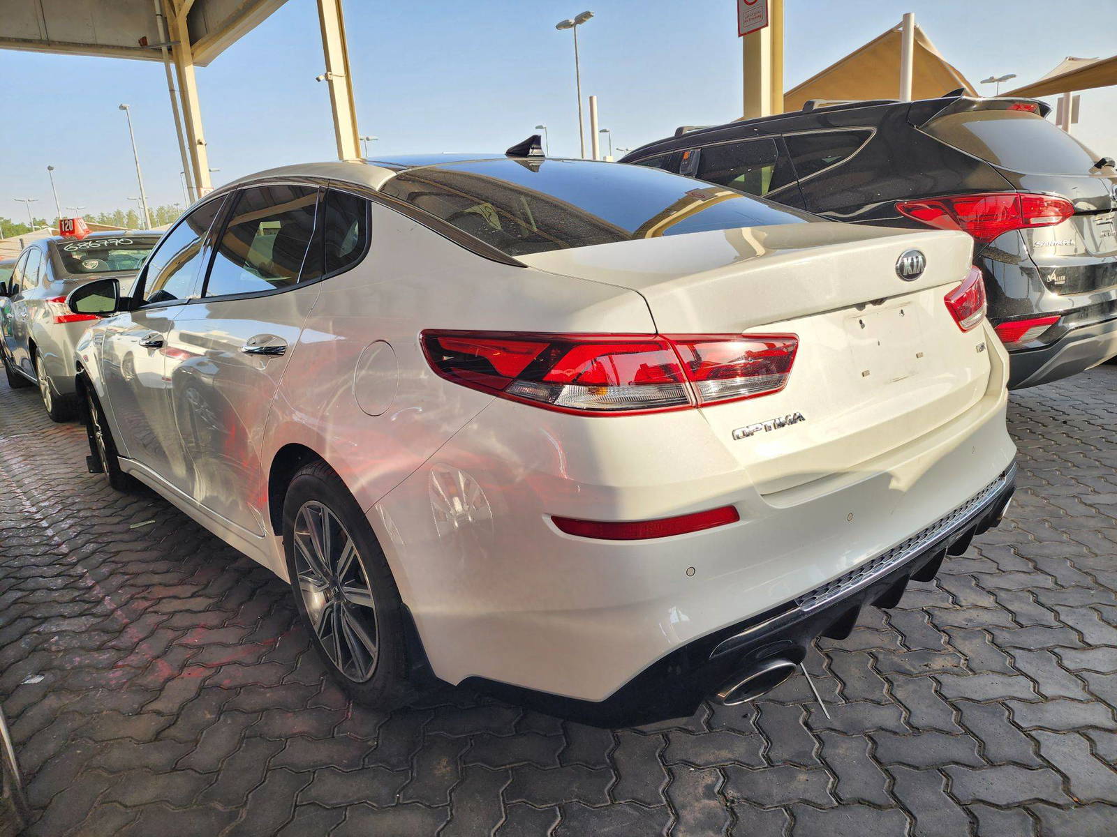 2019 KIA OPTIMA — 89798 Miles — Lot 39314223 — Souq - Marhaba Auctions Used Cars - Image 3
