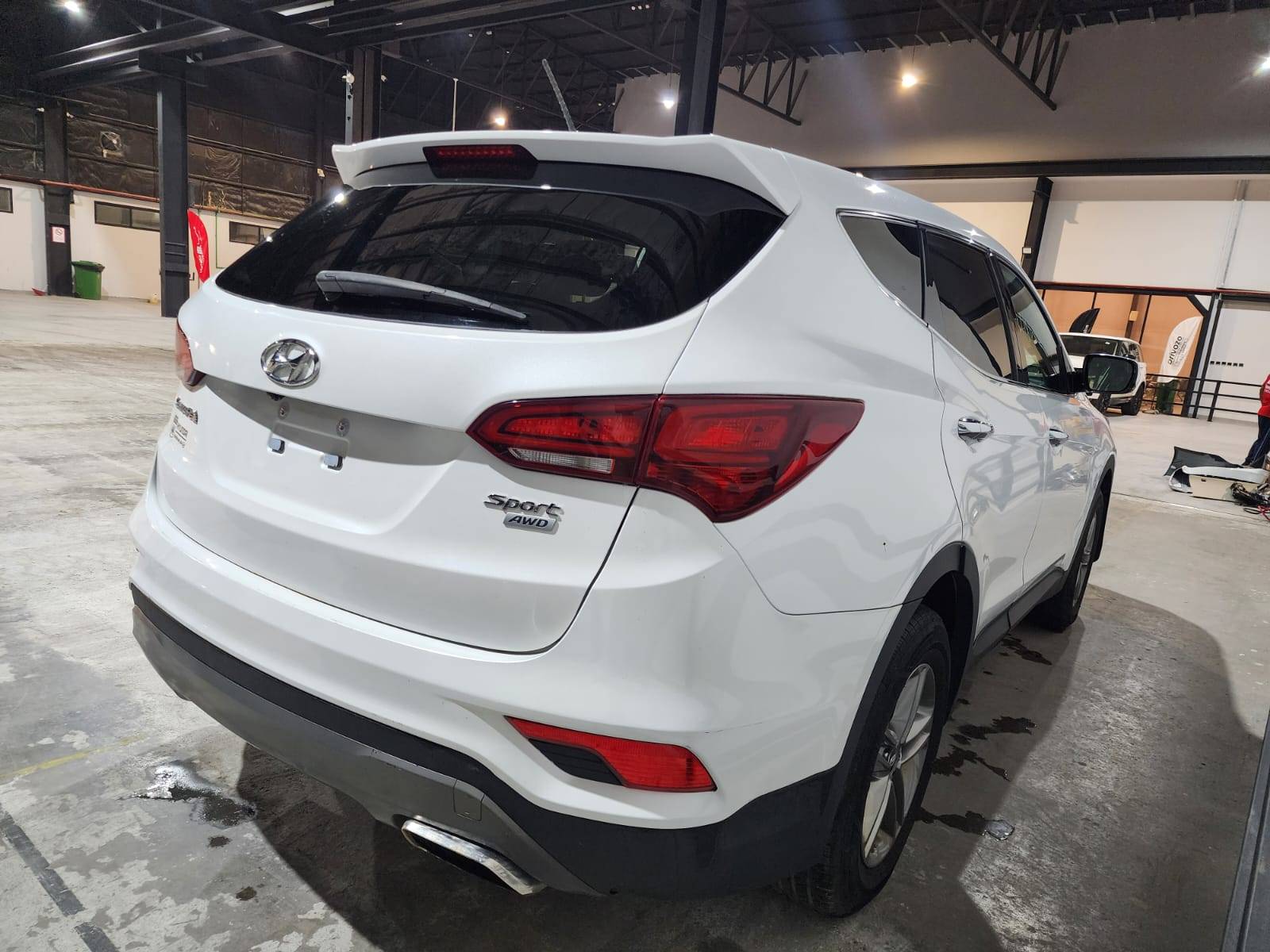 2018 HYUNDAI SANTA FE SPORT — 113651 Miles — Lot 48606704 — Al Quoz - Marhaba Auctions Used Cars - Image 3