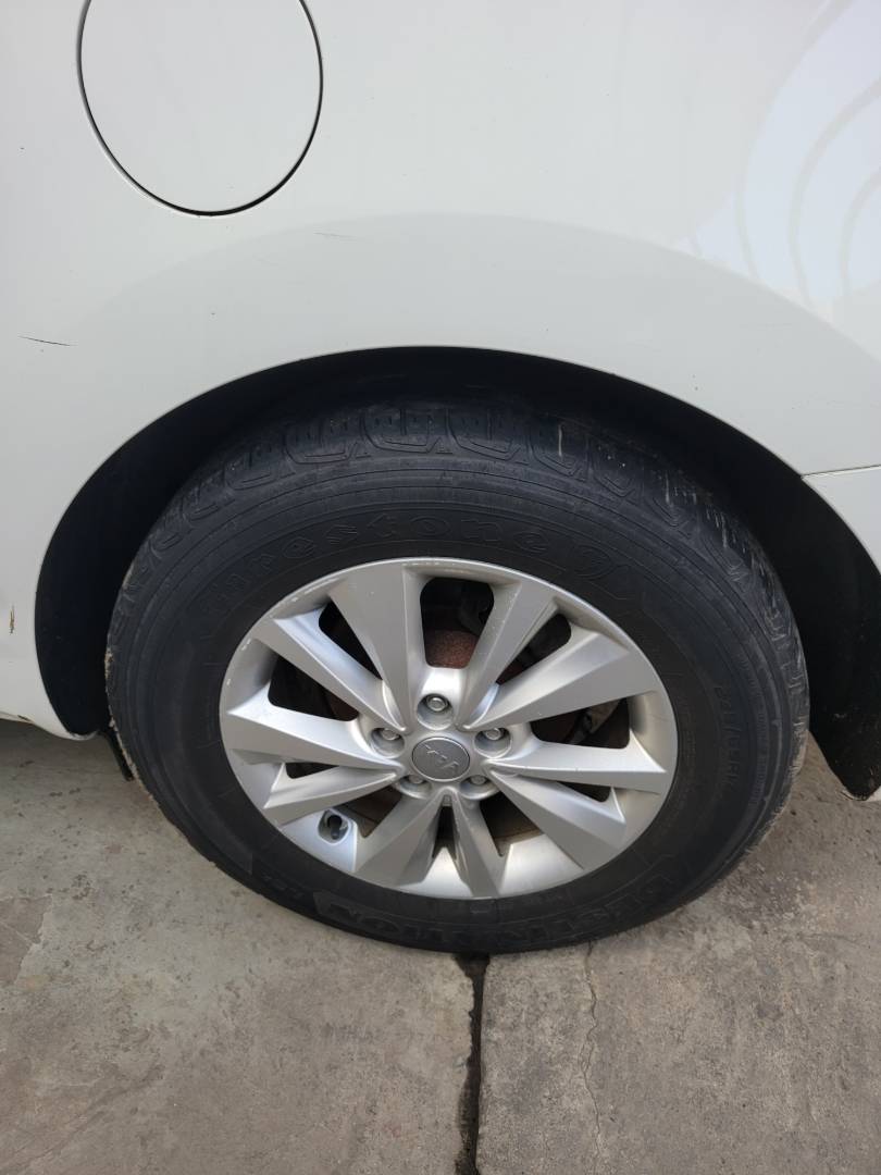 2016 KIA SEDONA — 183197 Miles — Lot 80243244 — Main - Marhaba Auctions Used Cars - Image 9