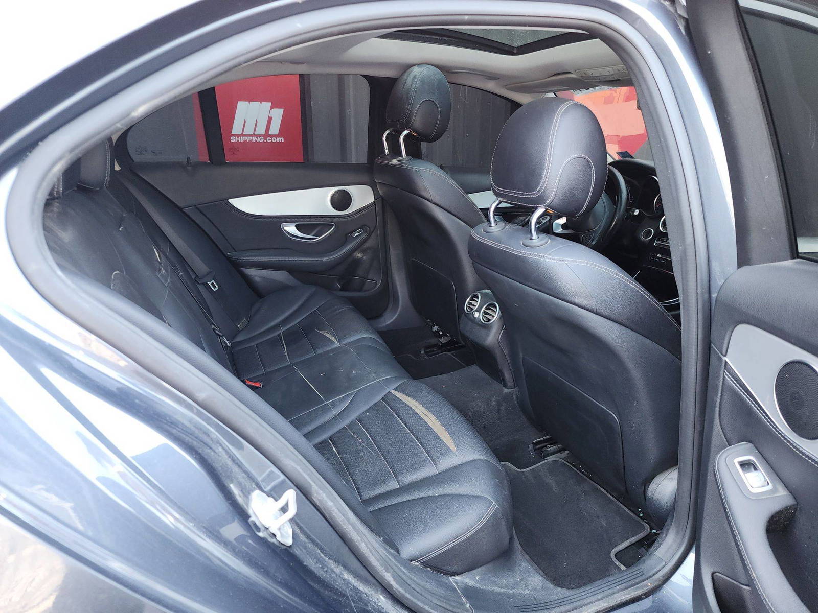 2015 MERCEDES BENZ C300 — 140020 Miles — Lot JB6FU045663 — Souq - Marhaba Auctions Used Cars - Image 7