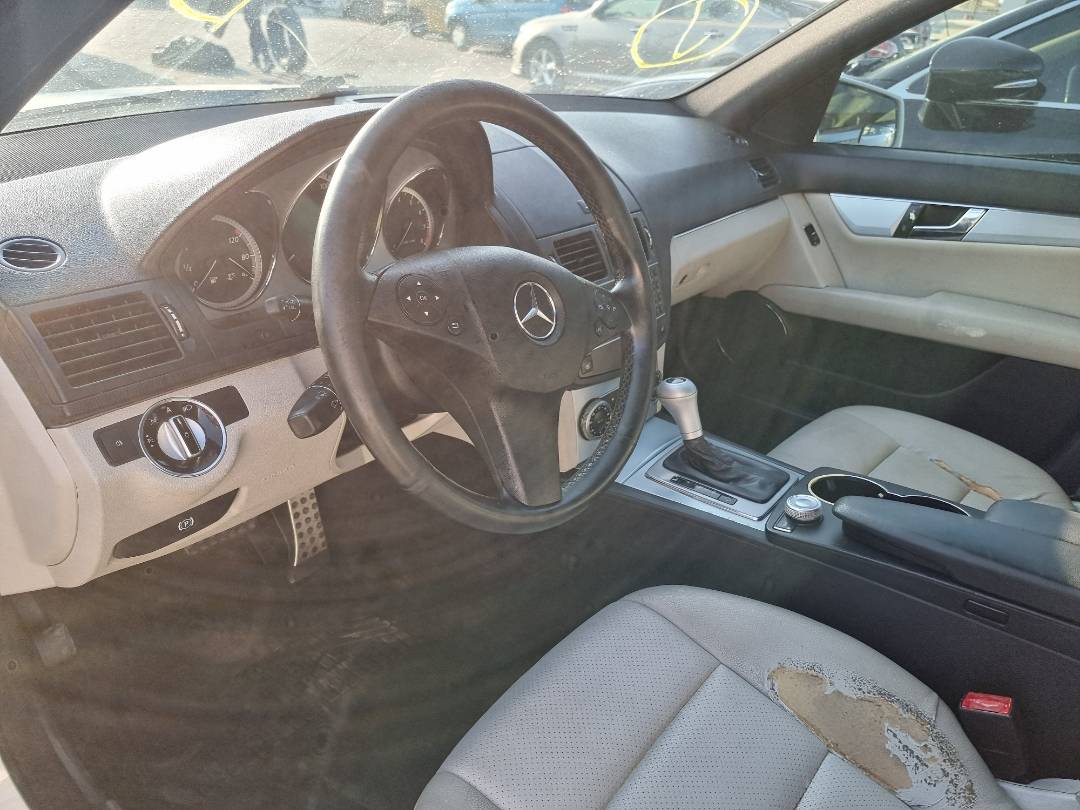 MERCEDES BENZ C300 2011 - Marhaba Auction Used Cars - Image 7
