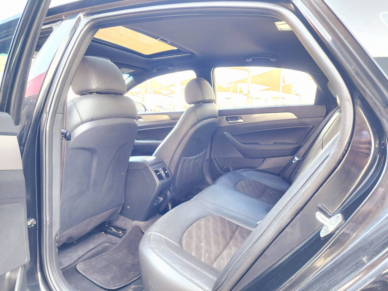 2018 HYUNDAI SONATA — 71076 Miles — Lot AF6JH701105 — Souq - Marhaba Auctions Used Cars - Image 6