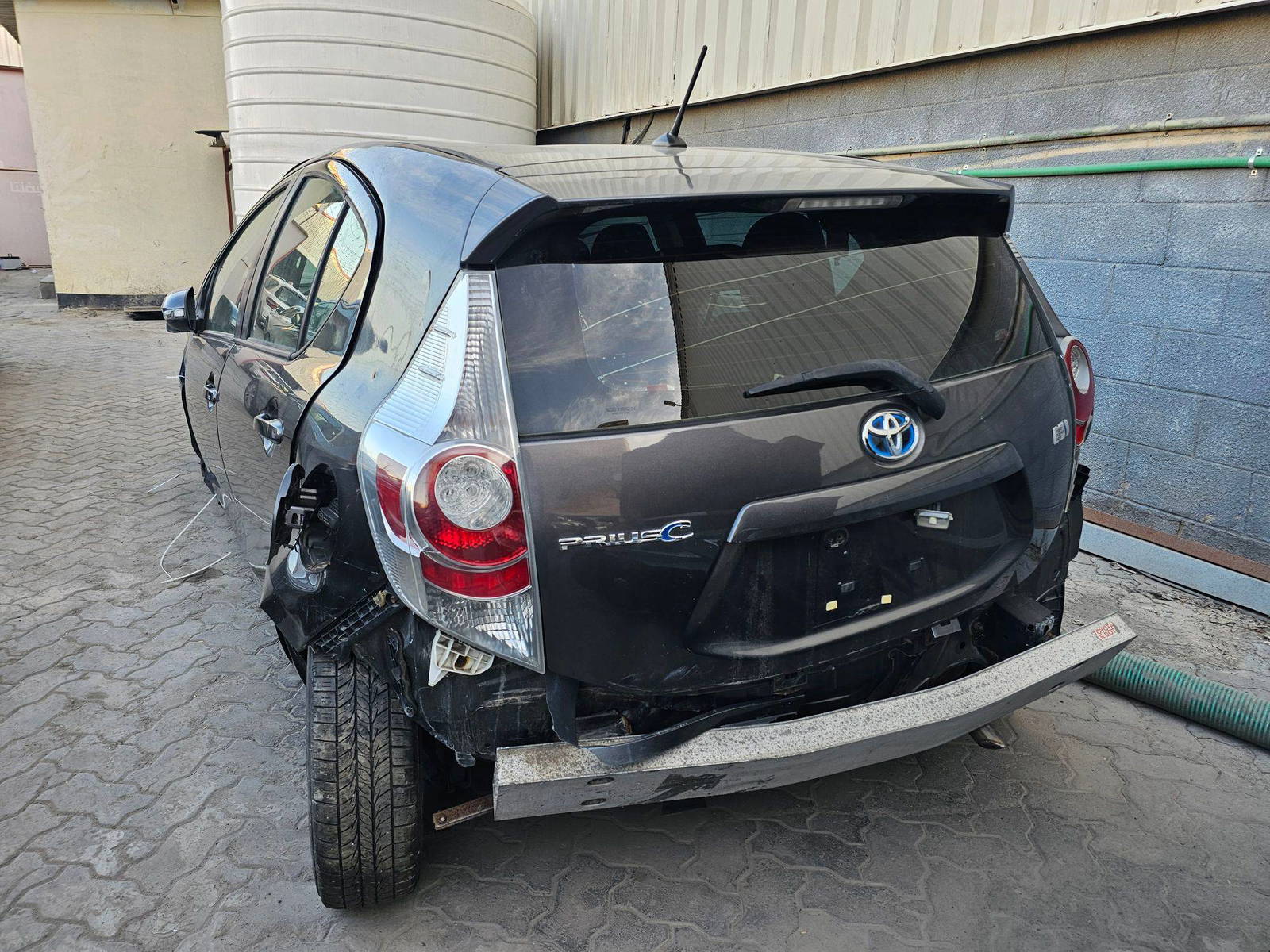 TOYOTA PRIUS 2012 - Marhaba Auction Used Cars - Image 5