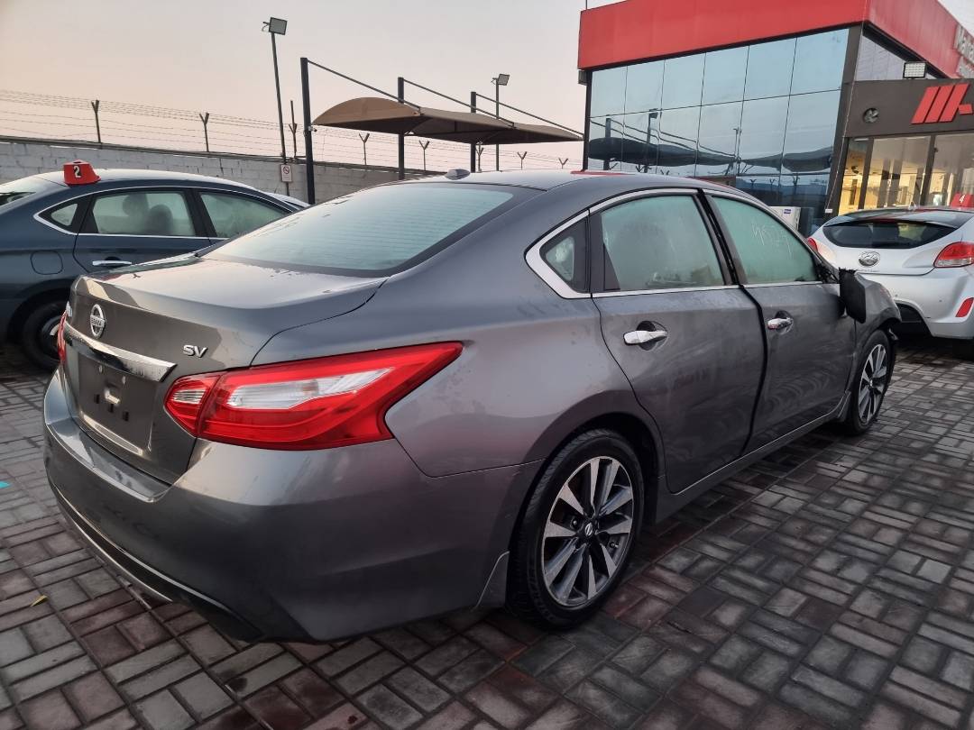2016 NISSAN ALTIMA — 242939 KM — Lot 215487 — Ind. 12 - Marhaba Auctions Used Cars - Image 4