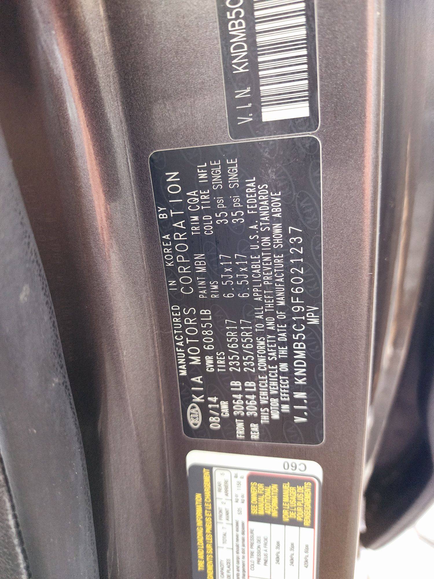 2015 KIA SEDONA — 185015 Miles — Lot 42039665 — Souq - Marhaba Auctions Used Cars - Image 9