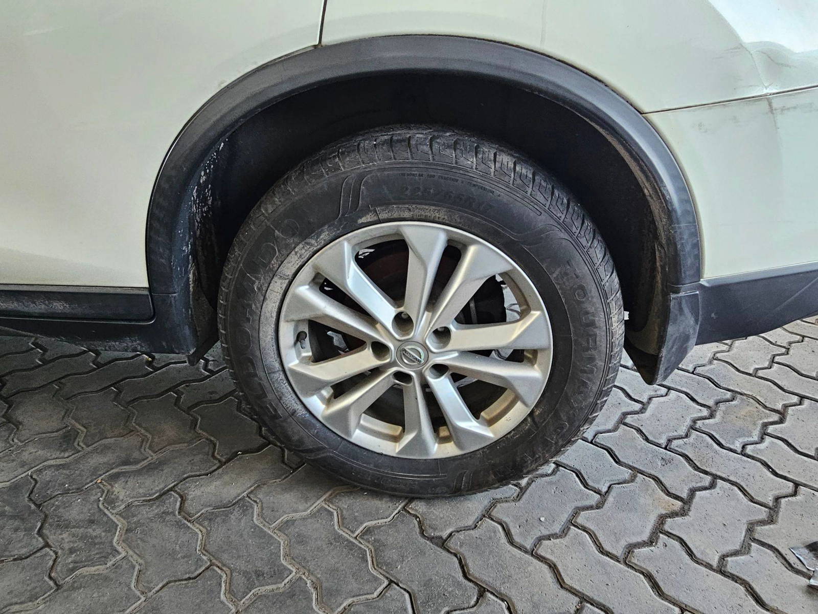 NISSAN ROGUE 2016 - Marhaba Auction Used Cars - Image 8