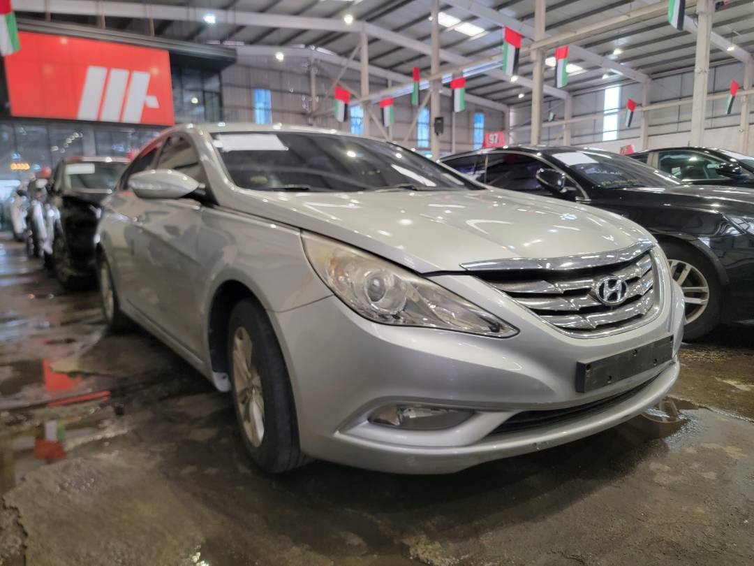 2010 HYUNDAI SONATA — 148992 KM — Lot A090704 — Main - Marhaba Auctions Used Cars - Image 4