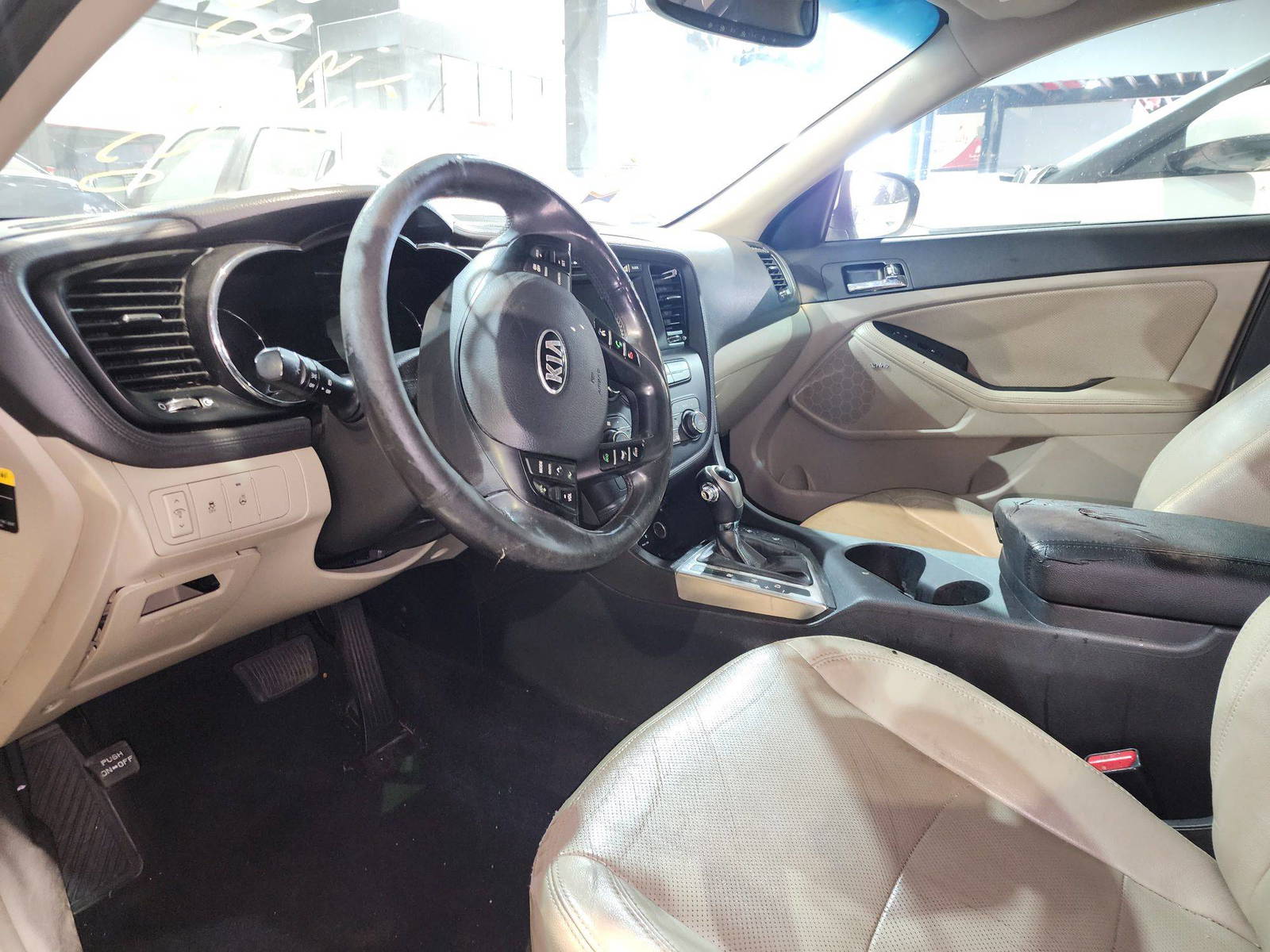 KIA OPTIMA 2013 - Marhaba Auction Used Cars - Image 9